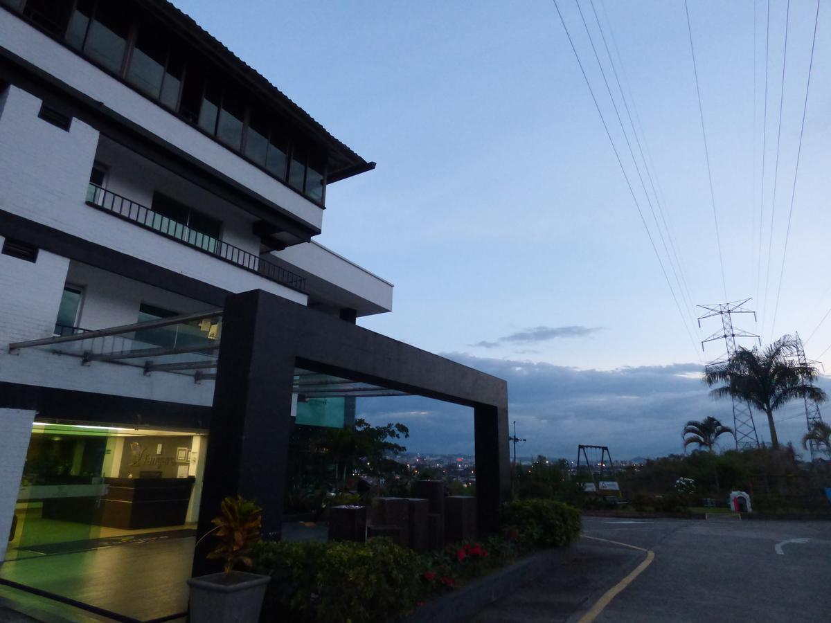 Hotel Tangara Dosquebradas Ngoại thất bức ảnh